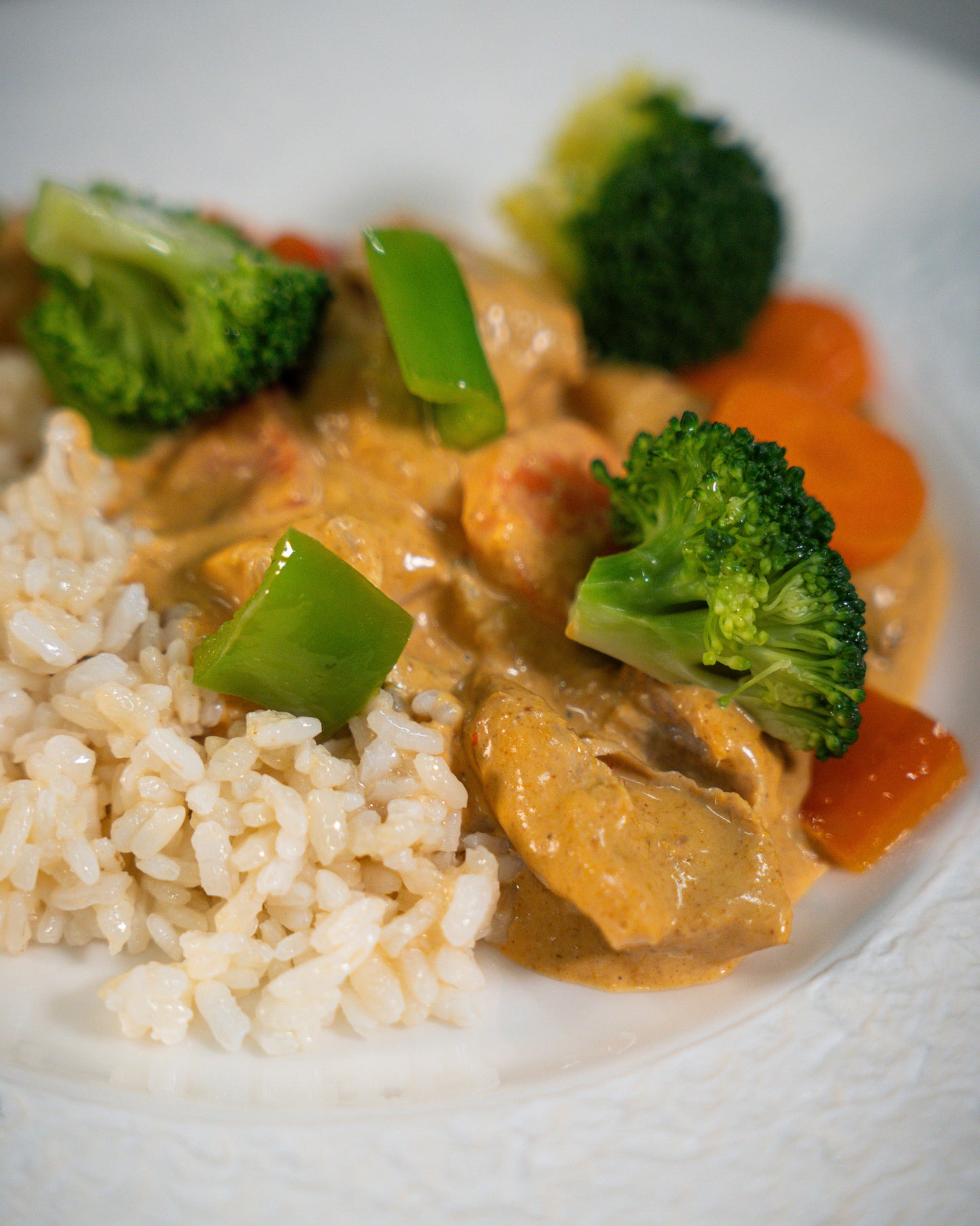 POLLO AL CURRY CON ARROZ